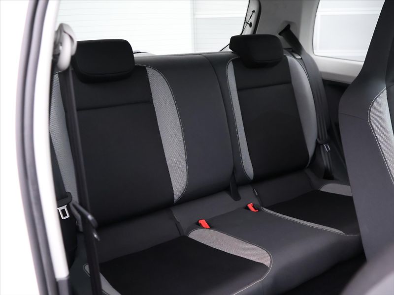 Škoda Citigo 1.0 MPI 55kW Automat CZ Sound - fotka 13 z 28
