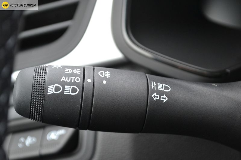 Renault Captur evolution TCe 90 - fotka 37 z 44