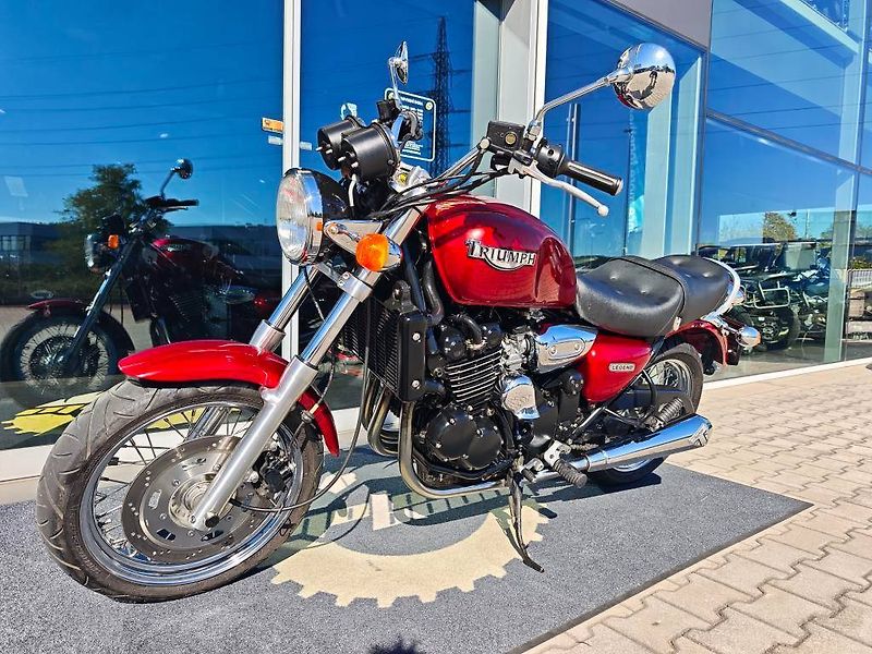 Triumph Legend TT (2001) - fotka 8 z 19