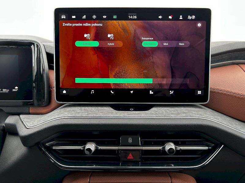 Škoda Kodiaq (2025) 1.5 TSI 150kW iV DSG Exclusive - fotka 20 z 35