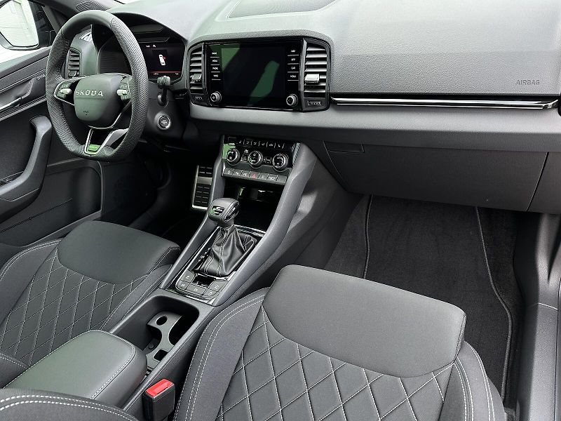 Škoda Karoq 2.0TDi 4x4 DSG 150PS Sportline - fotka 43 z 48