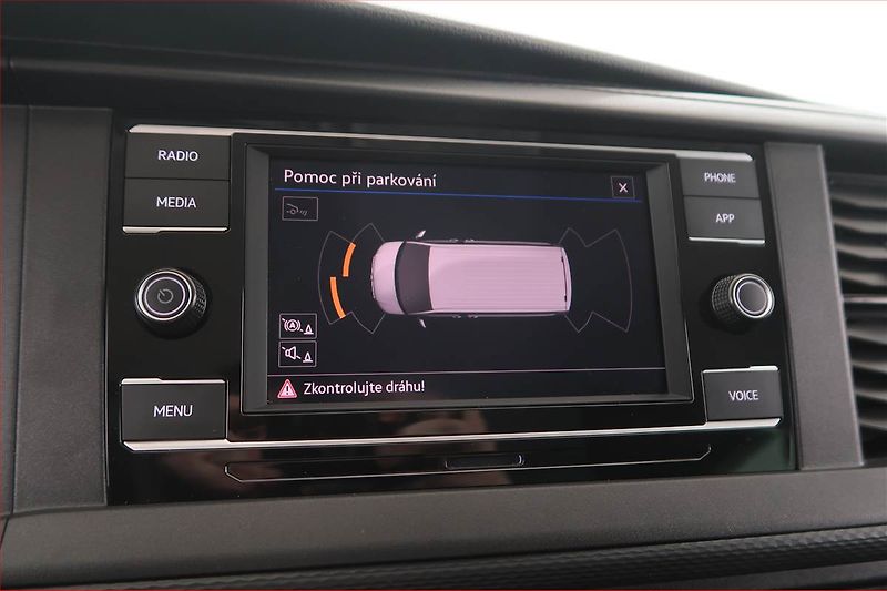 Volkswagen Caravelle (2024) Comfortline 2.0 TDI, ČR, 1Maj - fotka 16 z 19