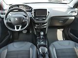Peugeot 2008 (2016) 1.2PT, 2.maj,ČR, AT - náhled 8