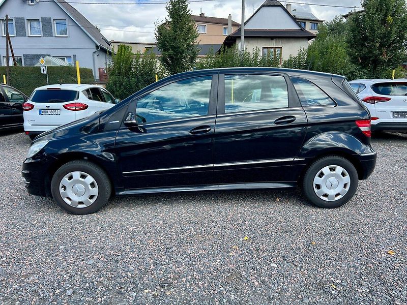Mercedes-Benz Třídy B (2009) 85 kW - fotka 8 z 19