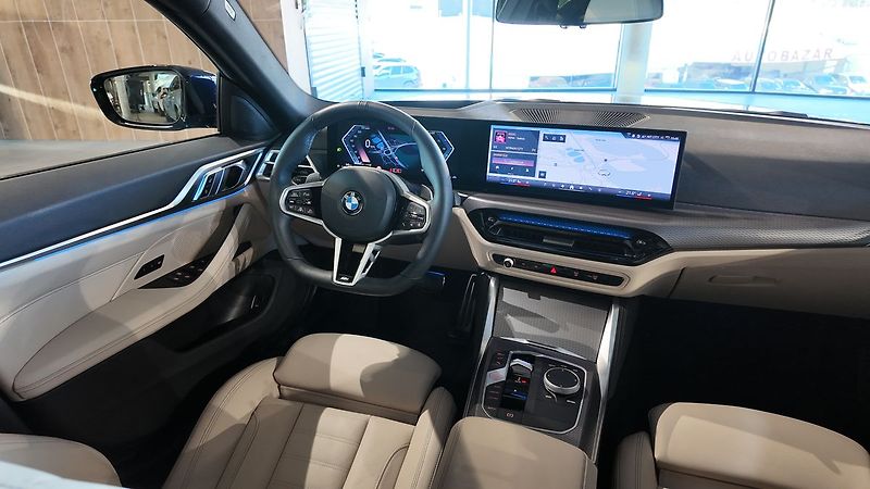 BMW Řada 4 430d Gran Coupe xDrive, M PRO - fotka 33 z 34