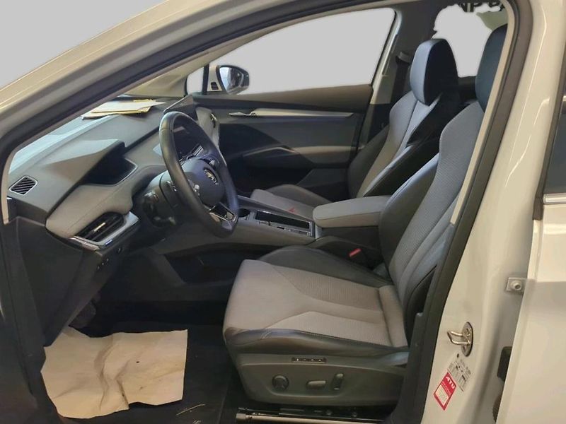 Škoda Enyaq iV 80 LOFT 15kw TZ SOH 96% - fotka 6 z 9