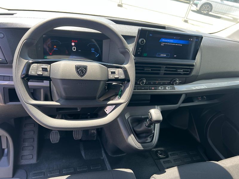 Peugeot Expert (2026) Furgon L3 2.2 BlueHDi 150 S&S  - fotka 14 z 15