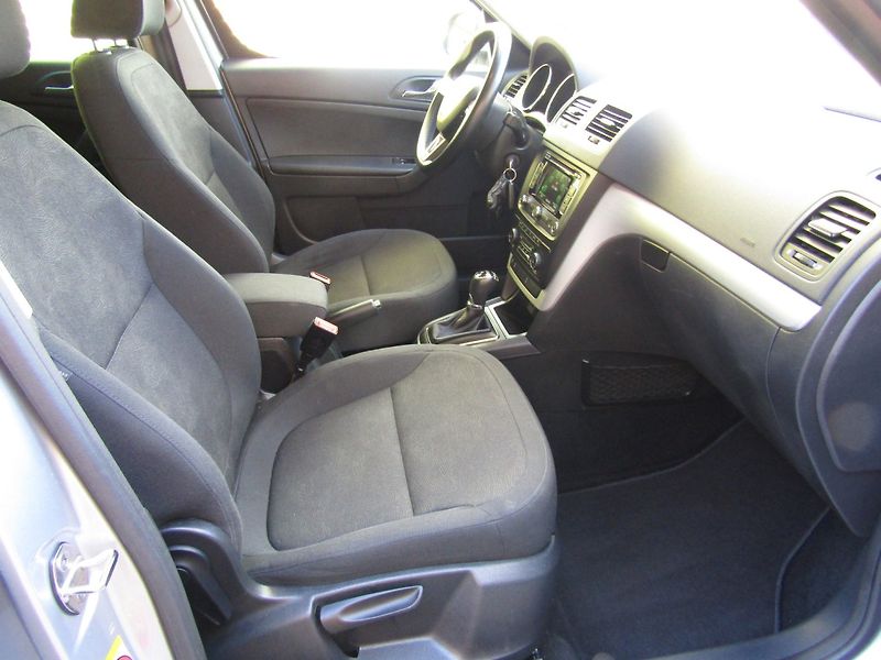 Škoda Yeti (2014) 1.6 TDI 77kW DSG - fotka 26 z 38