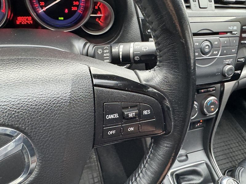 Mazda 6 (2012) 2.0i Sportsline Xenony Bose - fotka 8 z 50