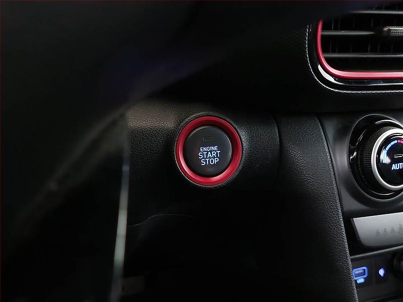 Hyundai Kona (2018) 1.0 T-GDI, Serv.kniha, Kůže - fotka 22 z 24