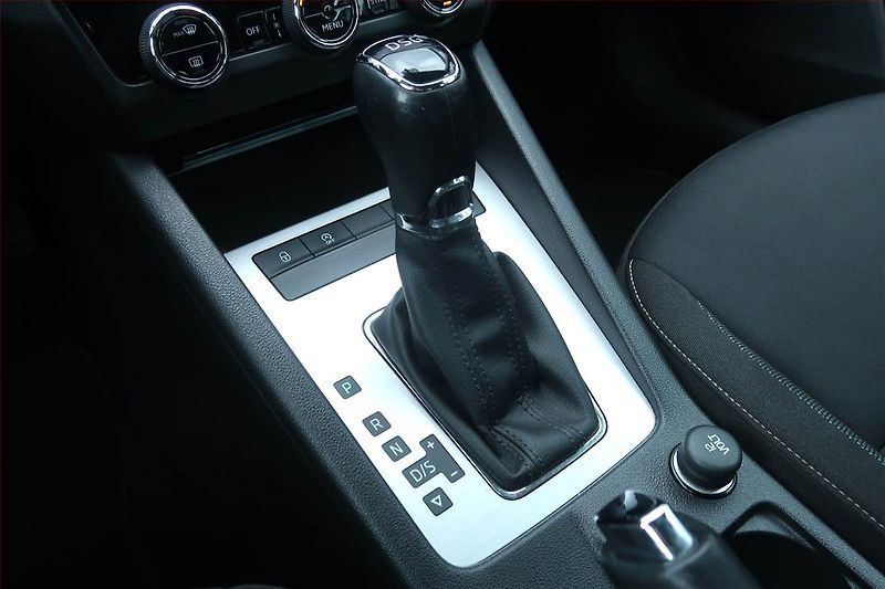 Škoda Octavia (2017) 1.6 TDI, Automat, Navi - fotka 13 z 23