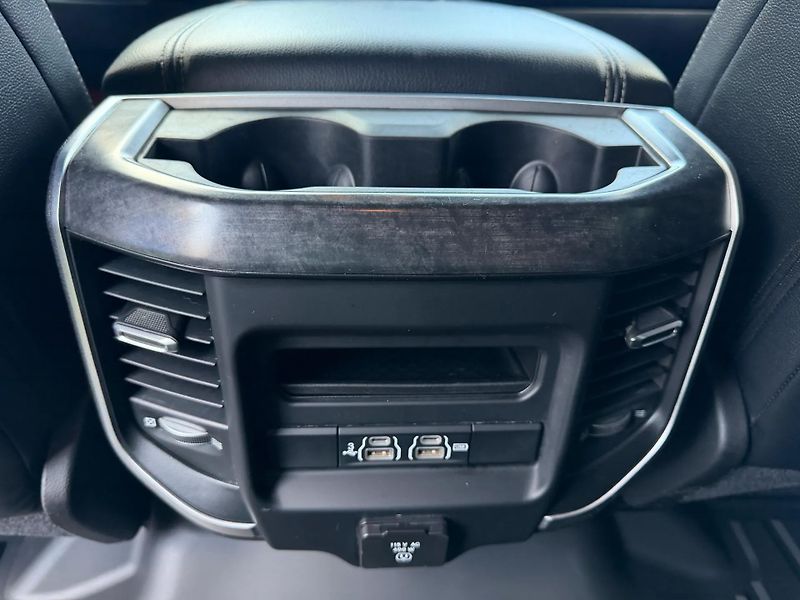 Dodge RAM (2019) +BLACK WIDOW ORIGINAL +  - fotka 24 z 24