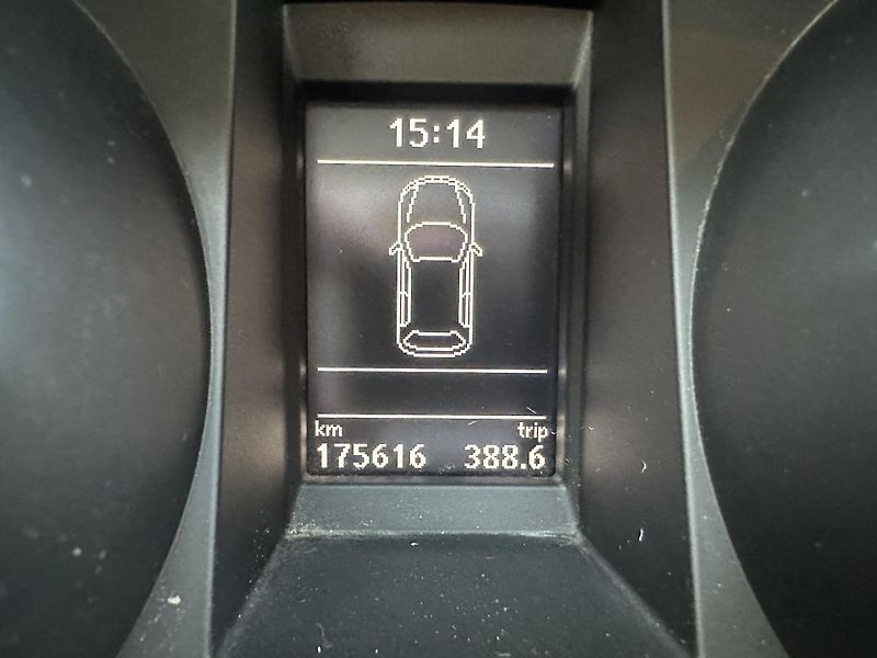 Škoda Yeti (2013) 2.0TDI ČR ser.knížka - fotka 23 z 28