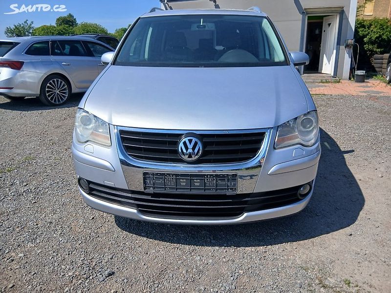 Volkswagen Touran 1.4 TSI, ALU, - fotka 3 z 30