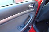 Volkswagen Golf (2011) VI.1.6TDi,ČR,S.kn1.MajSTK 8/27 - náhled 33
