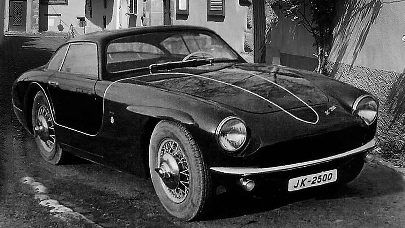 JK Sport s motorem BMW 326.