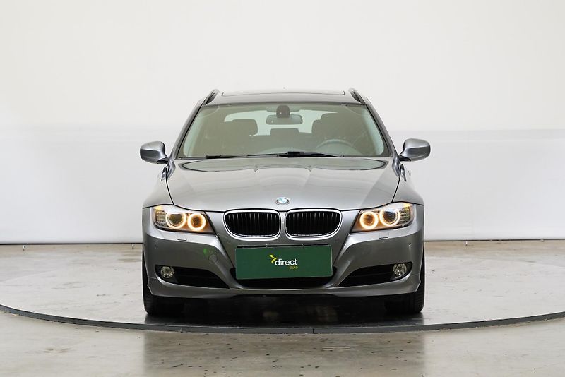 BMW Řada 3 - fotka 4 z 22