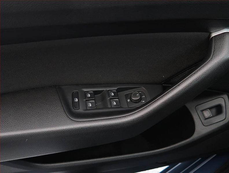 Volkswagen Passat (2018) 2.0 TDI, 4X4, Automat - fotka 20 z 20