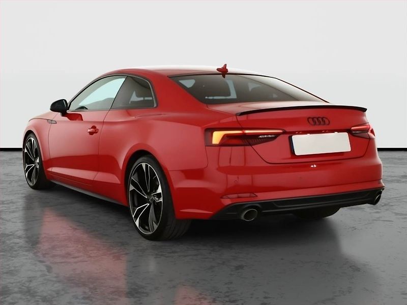 Audi A5 (2019) S-Line 2.0 TFSI - fotka 4 z 17