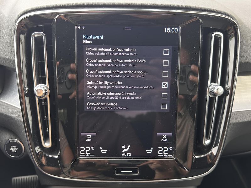 Volvo XC40 T2 FWD MOMENTUM // 1. maj. - fotka 37 z 41