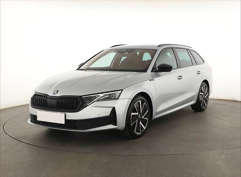 Škoda Octavia (2025) 2.0 TDI, SPORTLINE, KEYLESS - fotka 2 z 25