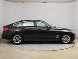 BMW Řada 3 (2015) Sport Line 320d xDrive GT - náhled 6