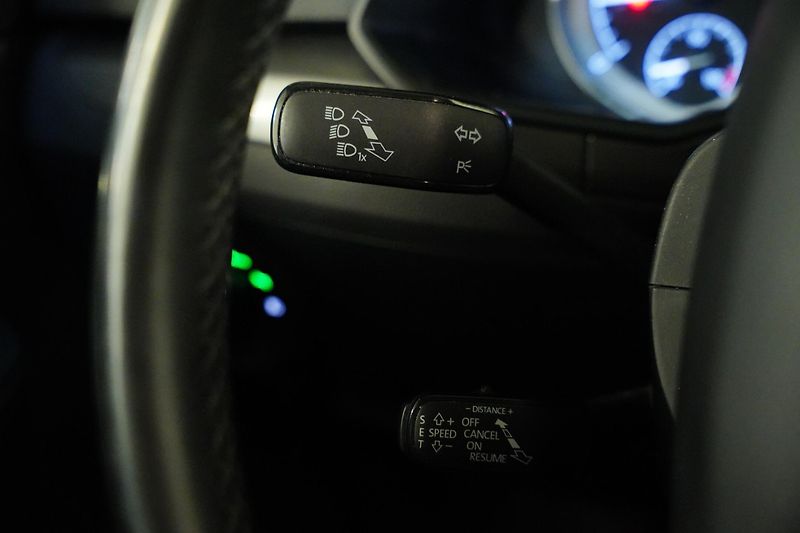 Škoda Superb - fotka 15 z 31