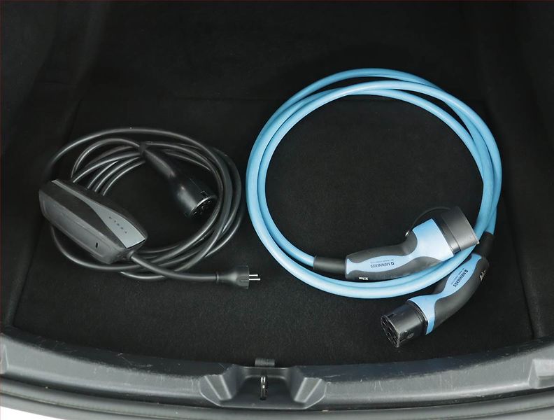 Tesla Model 3 (2022) Standard Range LFP, SoH 92% - fotka 20 z 20