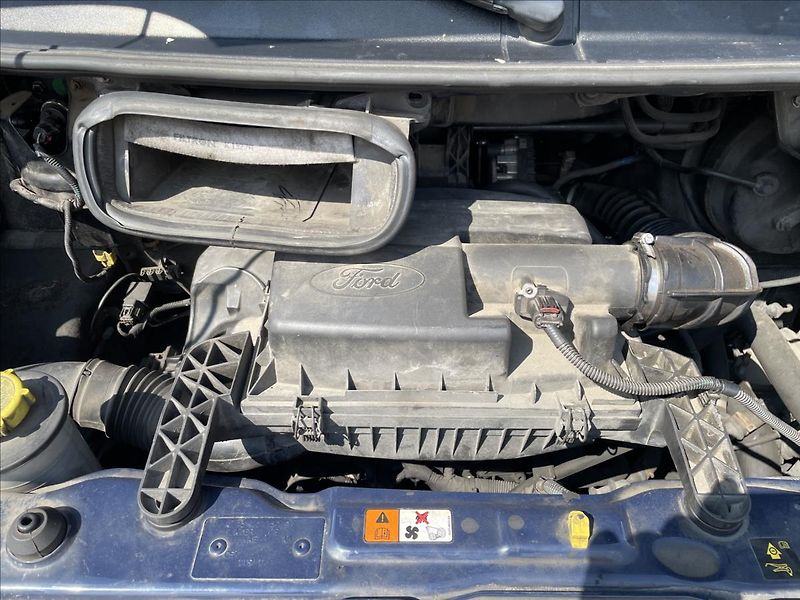 Ford Transit 2,2 TDCi*DPH*ČR*1. maj.*prav. - fotka 27 z 31