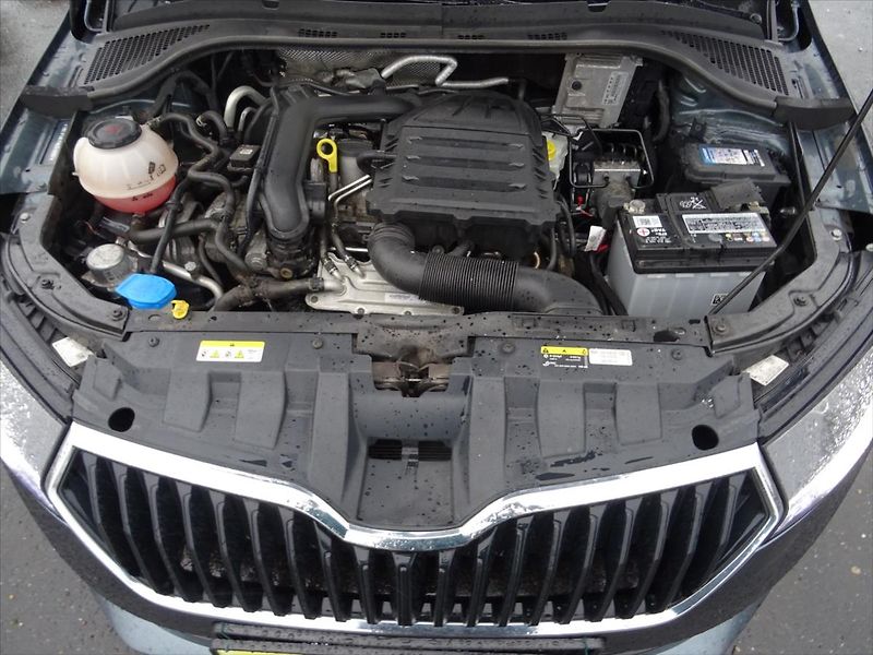 Škoda Fabia 1,0 TSi 70 kW Automat - fotka 28 z 31