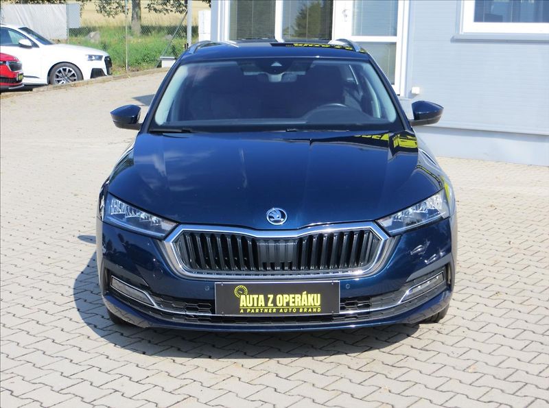 Škoda Octavia 2,0 TDI 85kW Style Kombi ČR - fotka 2 z 27