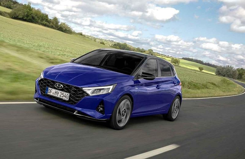 Na kvalitním německém asfaltu nabízí nový Hyundai i20 příjemné svezení