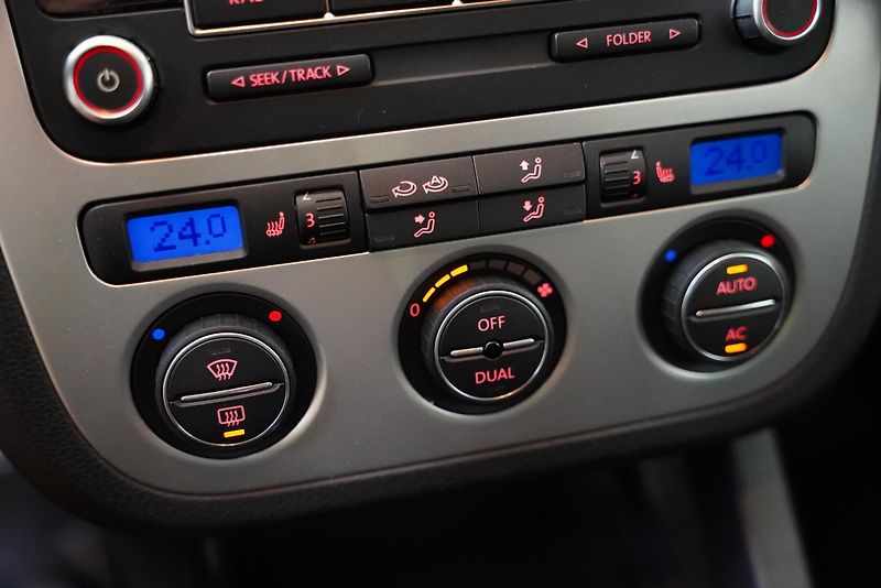 Volkswagen Scirocco - fotka 20 z 23