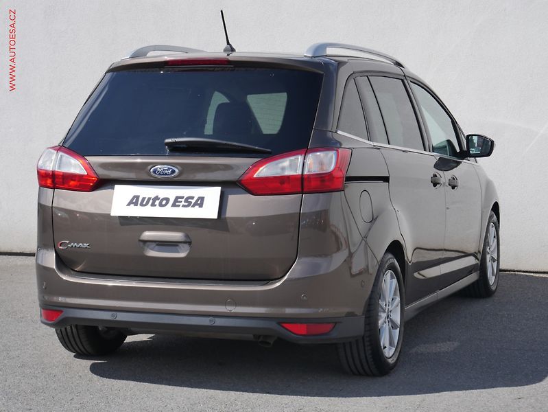 Ford Grand C-MAX (2019) 1.5 EB, 1.maj,ČR, servis - fotka 4 z 19