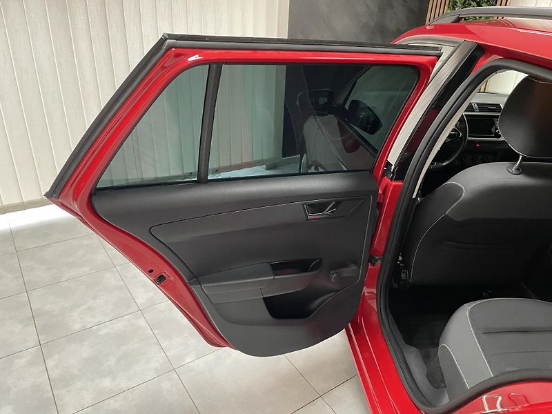 Škoda Fabia 1.0 TSi ČR CEBIA  - fotka 17 z 30