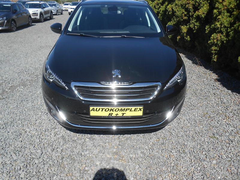 Peugeot 308 , FULL LED, KAMERA,NAVI - fotka 11 z 43