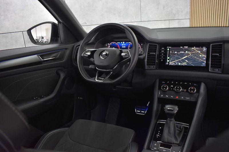 Škoda Kodiaq 2.0 TDI SPORTLINE*TAŽNÉ*ČR 1.M - fotka 9 z 49