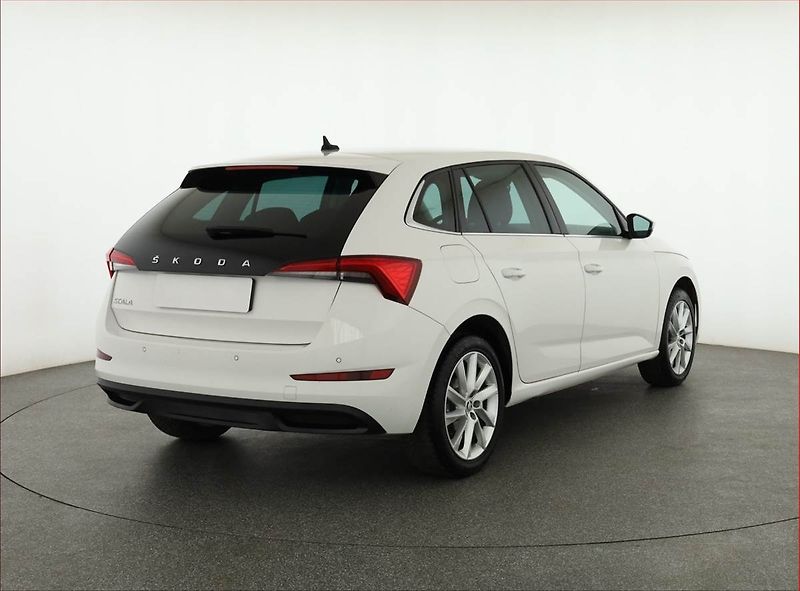 Škoda Scala (2020) Style 1.0 TSI, ČR,1.maj - fotka 5 z 17