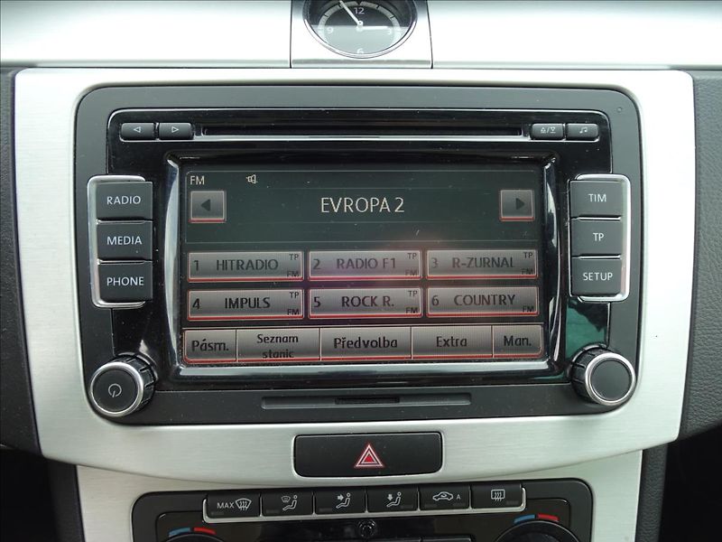 Volkswagen Passat CC 2.0TDi 125kW - fotka 40 z 70