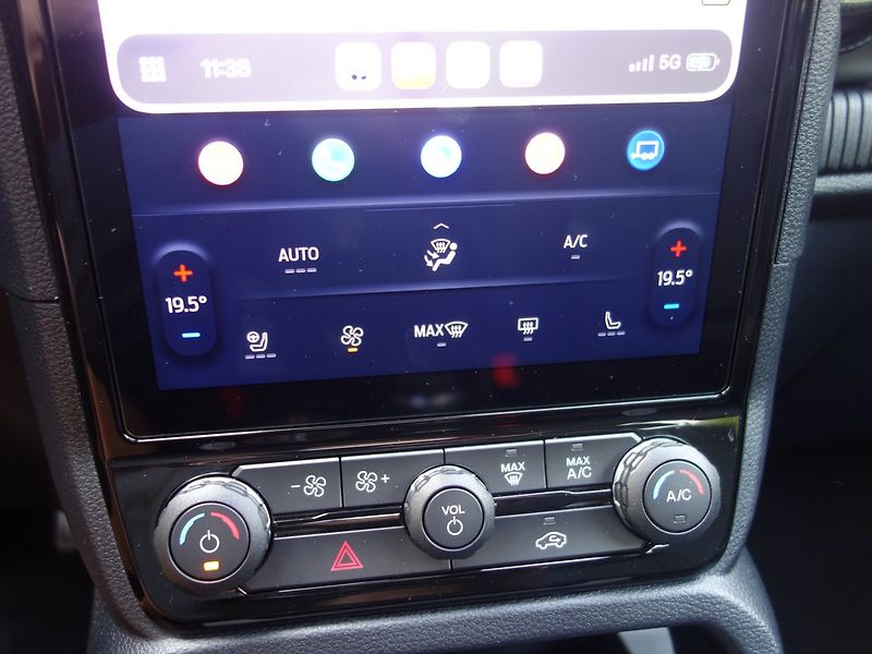 Ford Ranger (2026) WILDTRAK*3.0D*V6*176KW*REZER!! - fotka 32 z 50