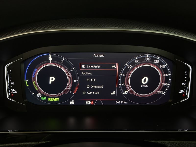 Volkswagen Arteon Shooting Brake 1,4 TSi  DSG R-Line LED Assist - fotka 27 z 50