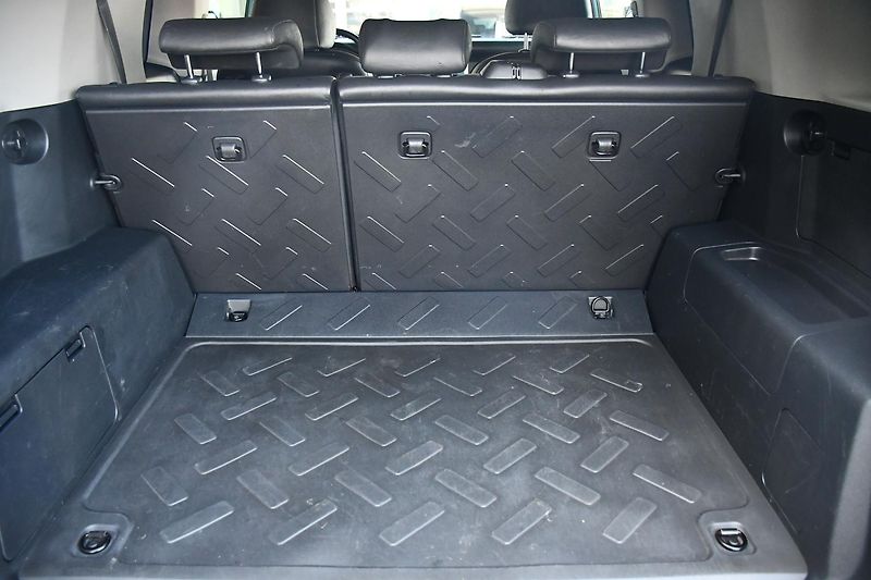 Toyota FJ Cruiser 4,0 VVT-i V6 AWD AT - fotka 44 z 50