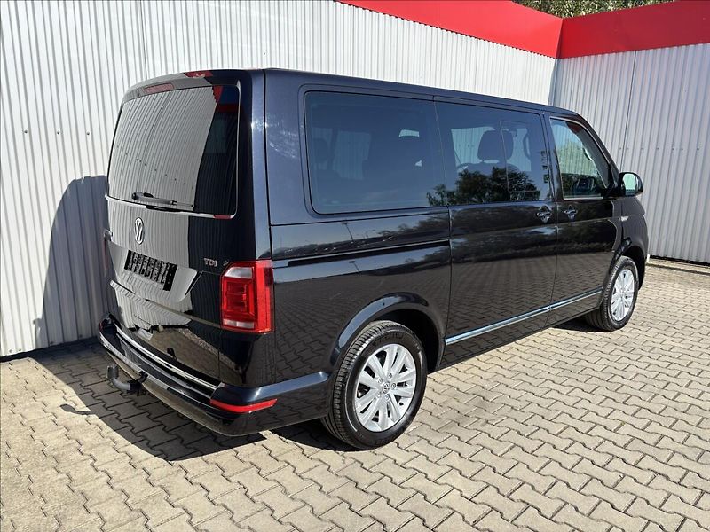 Volkswagen Multivan 2,0 DSG Highline Navi - fotka 16 z 16