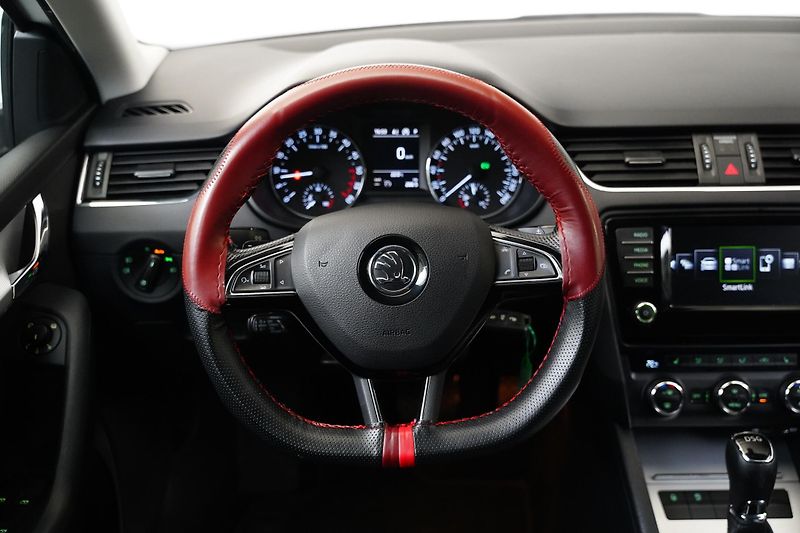 Škoda Octavia - fotka 18 z 25