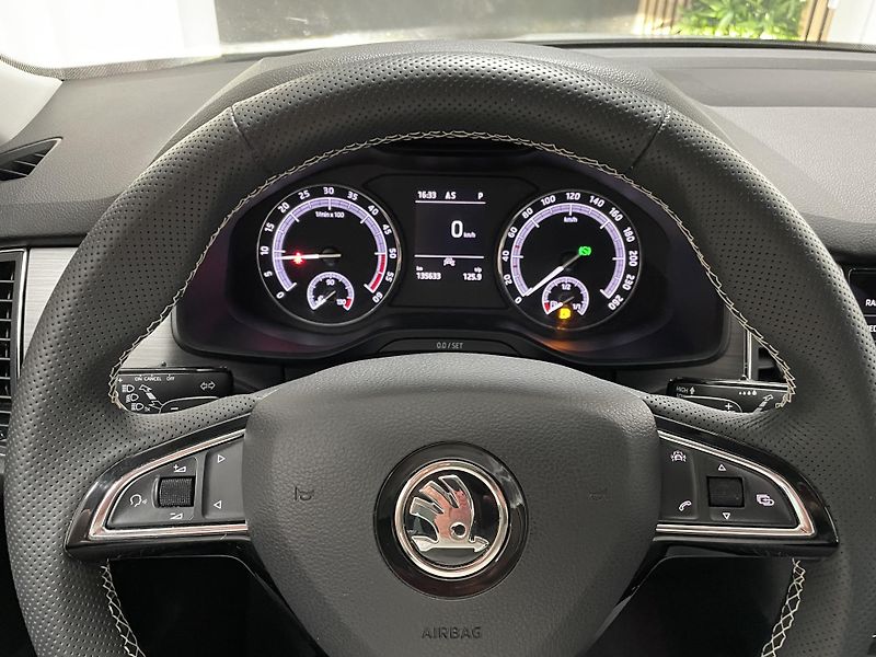 Škoda Kodiaq 2.0 TDi ČR 4x4 DSG REZERVACE  - fotka 24 z 31