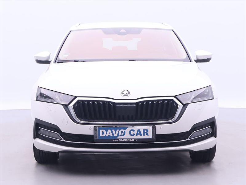 Škoda Octavia 2,0 TDI DSG Style Matrix DPH - fotka 2 z 34