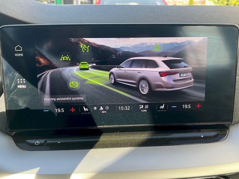 Škoda Octavia (2022) 1.5 TSI 110kW Style Combi - fotka 6 z 24