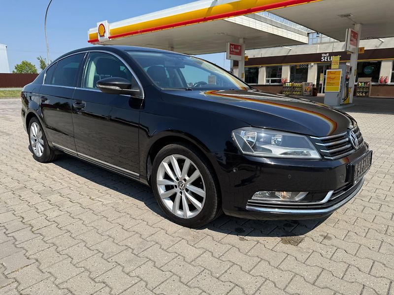 Volkswagen Passat (2011) 2,0 TDI DSG Highline BMT - fotka 4 z 16