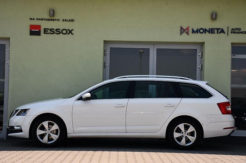 Škoda Octavia 1.5TSi 110kW DSG NAV KESSY - fotka 2 z 52