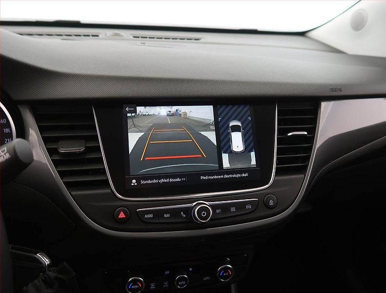 Opel Crossland X (2023) Elegance 1.2 Turbo, Kůže, Navi - fotka 18 z 24